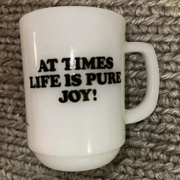 1965 Snoopy & Woodstock "AT TIMES LIFE IS PURE JOY!"Milk Glass Fire King Mug Cup - Picture 7 of 9